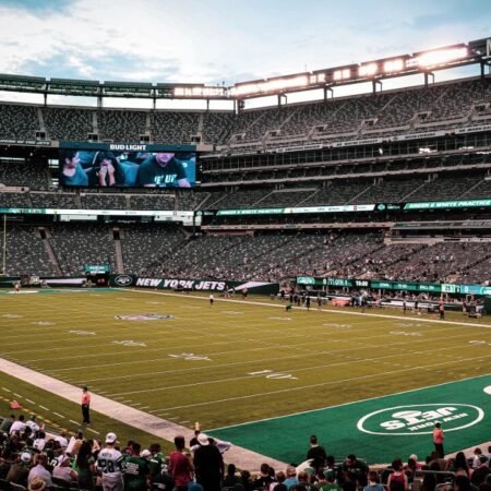 Monday Night Football: Betting on the Jets-Patriots Rivalry